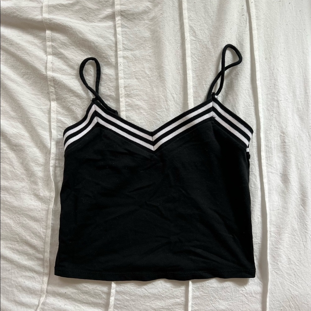 Black crop top